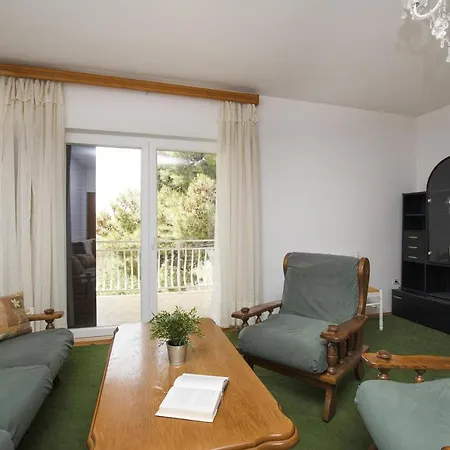 Beachfront Gaj - Happy Apartment Sibenik